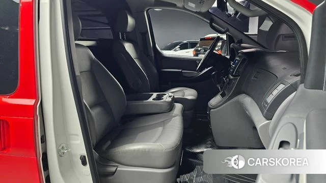 Hyundai The New Grand Starex id 3942690 из Кореи 20