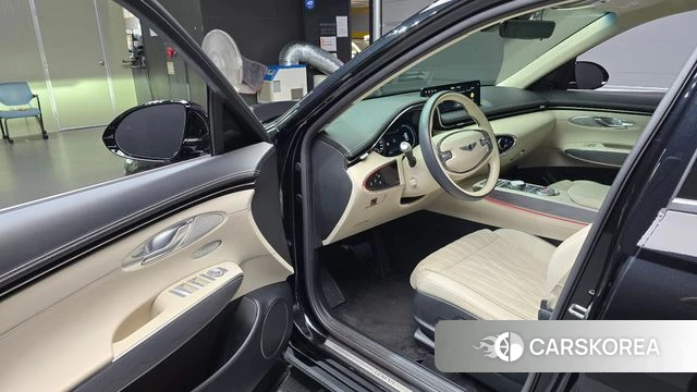 Genesis GV70 id 4792295 из Кореи 32