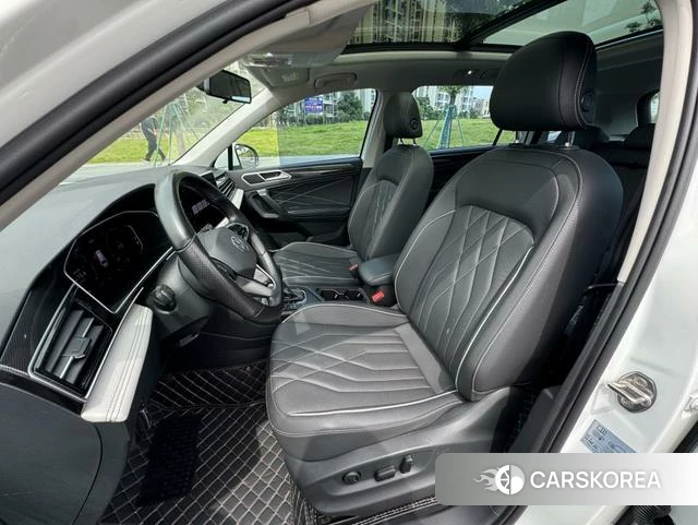 Volkswagen Tiguan L id 4298072 из Китая 17