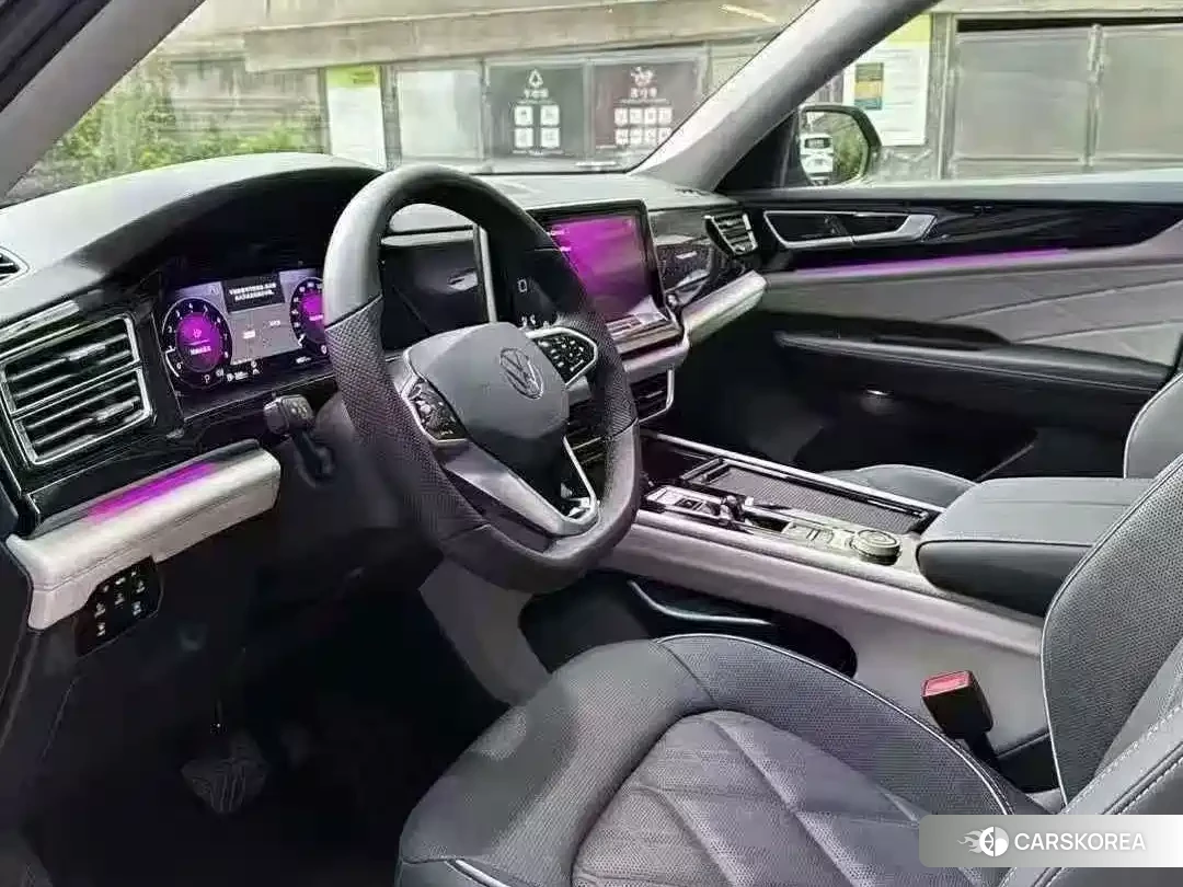 Volkswagen Touareg id 4601159 из Китая 13