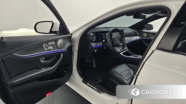 Mercedes-Benz E-Class W213 id 3458390 из Кореи 20