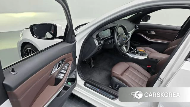 BMW 3 Series (G20) id 4550027 из Кореи 33