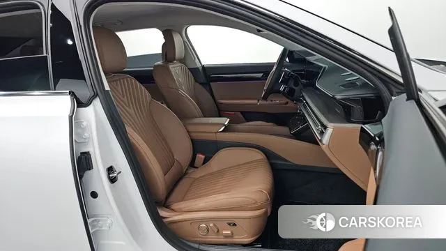 Hyundai Grandeur (GN7) id 3353426 из Кореи 20