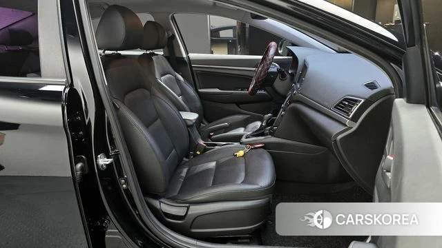 Hyundai Avante AD id 3880222 из Кореи 20