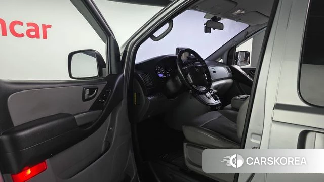Hyundai The New Grand Starex id 4459519 из Кореи 20
