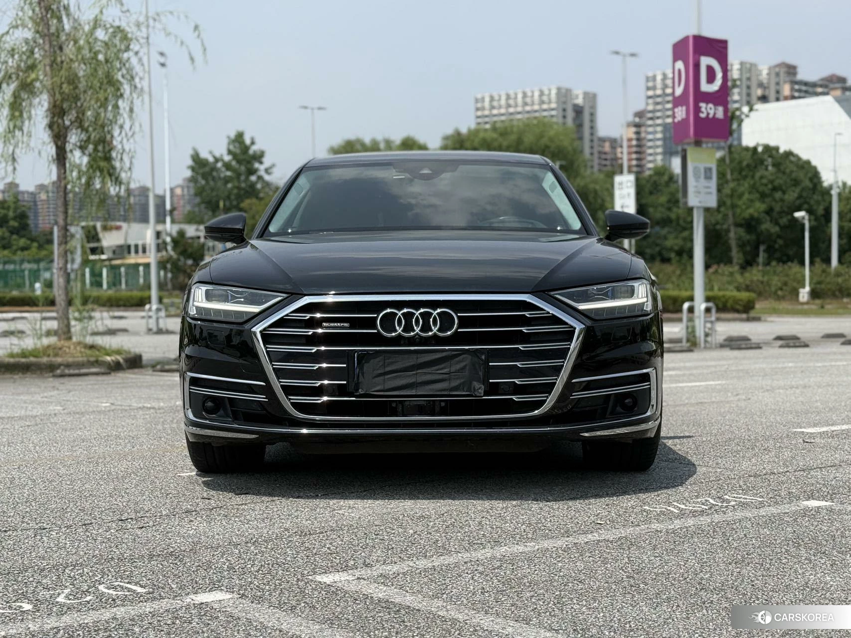Audi A8 id 4467936 из Китая 16