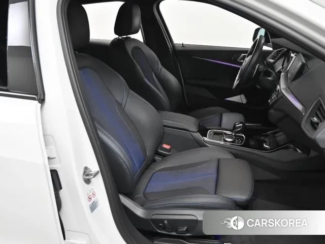 BMW 1 Series (F40) id 3599970 из Кореи 20