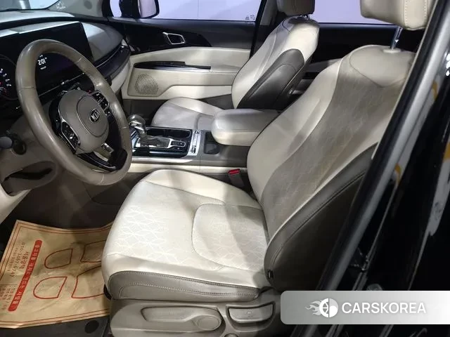 Kia Carnival 4th generation id 3367972 из Кореи 17