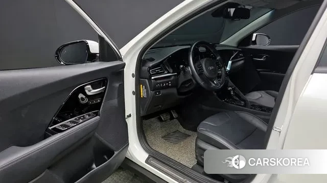 Kia The New Niro id 3008856 из Кореи 20