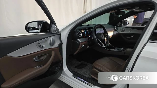 Mercedes-Benz E-Class W213 id 4519350 из Кореи 31
