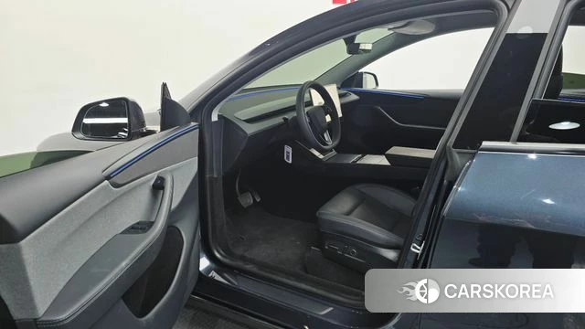 Tesla Model Y id 4629878 из Кореи 33
