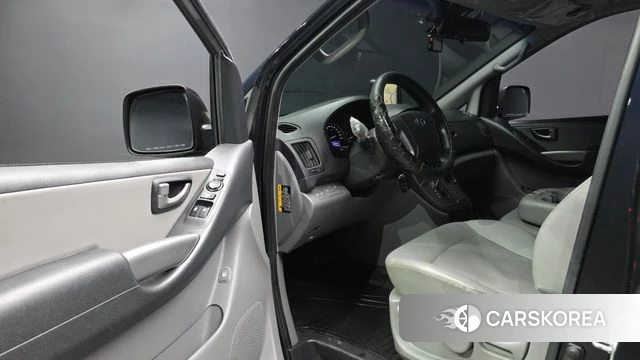 Hyundai The New Grand Starex id 3885226 из Кореи 20