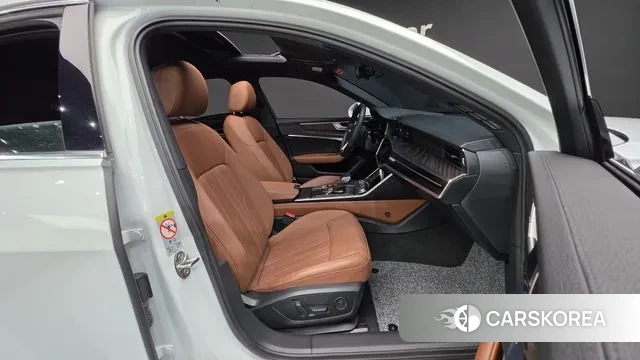 Audi A6 (C8) id 3682044 из Кореи 20