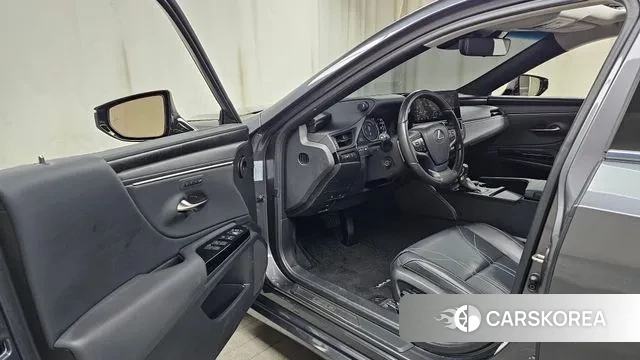 Lexus ES300h 7th generation id 3518241 из Кореи 20