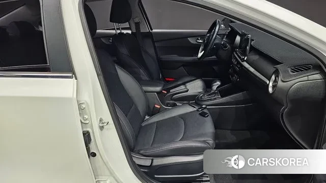 Kia Come New K3 id 3336329 из Кореи 20