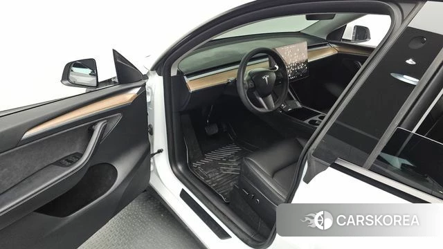 Tesla Model Y id 4744520 из Кореи 30