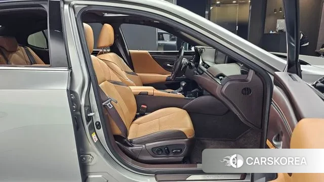 Lexus ES300h 7th generation id 3357056 из Кореи 20