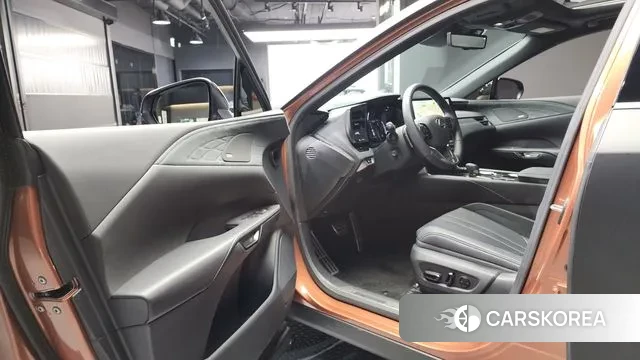 Lexus RX500h 5th generation id 3021782 из Кореи 20