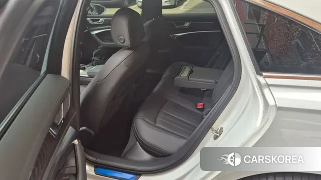 Audi A6 (C8) id 3354866 из Кореи 12