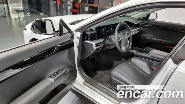 Hyundai Grandeur (GN7) id 2816439 из Кореи 20