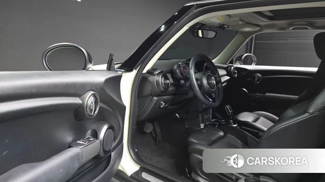 Mini Cooper D id 4677835 из Кореи 20
