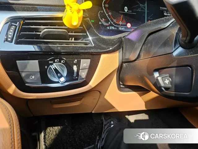 BMW 5 Series (G30) id 3741037 из Кореи 16