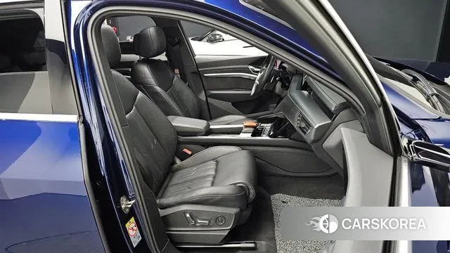 Audi e-Tron id 3650346 из Кореи 20