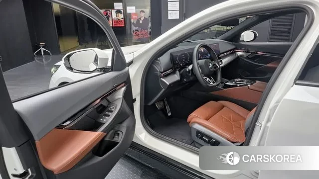 BMW 5 Series (G60) id 3605510 из Кореи 20