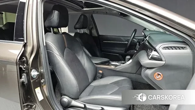 Toyota Camry (XV70) id 3391545 из Кореи 20