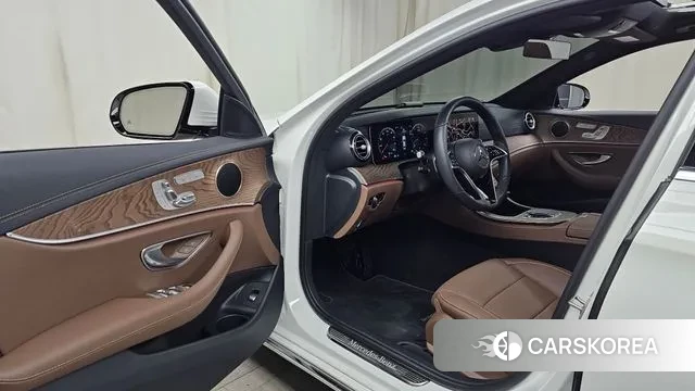 Mercedes-Benz E-Class W213 id 3365968 из Кореи 20