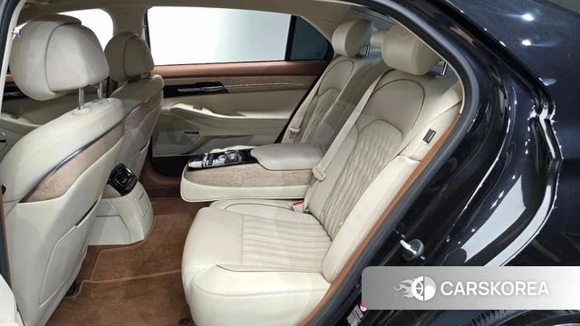 Genesis G90 id 4677600 из Кореи 32