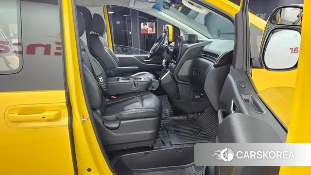 Hyundai Staria id 3415636 из Кореи 20