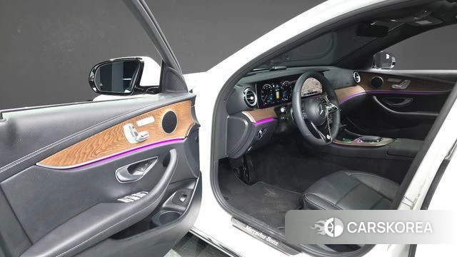 Mercedes-Benz E-Class W213 id 4720297 из Кореи 39