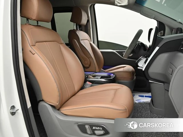 Hyundai Staria id 3910654 из Кореи 20