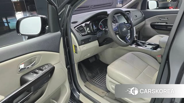 Kia The New Carnival id 4520744 из Кореи 31