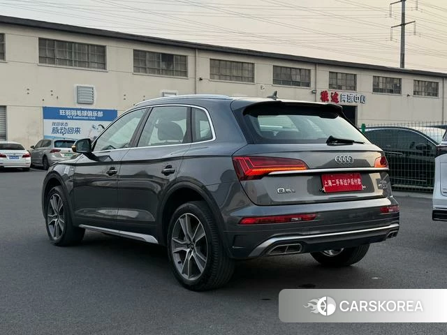 Audi Q5L id 4307771 из Китая 25