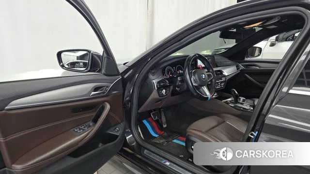 BMW 5 Series (G30) id 4447217 из Кореи 20