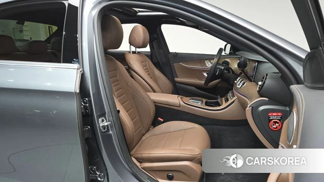 Mercedes-Benz E-Class W213 id 4224554 из Кореи 34