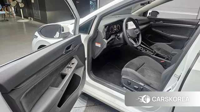 Volkswagen Golf 8th Generation id 2974227 из Кореи 20