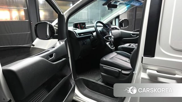 Hyundai Staria id 4743806 из Кореи 20