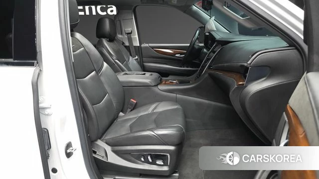 Cadillac Escalade id 4906941 из Кореи 32