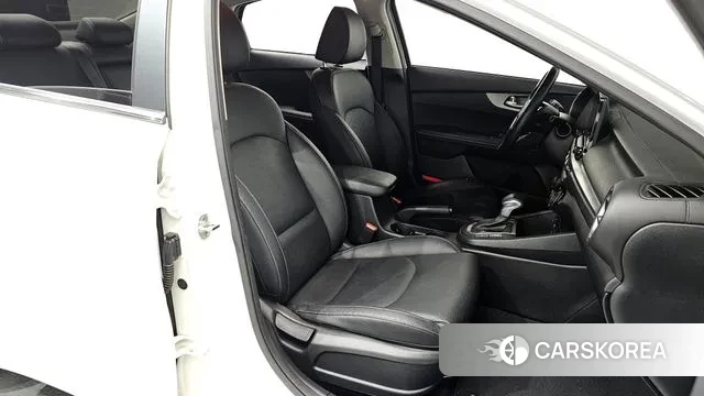 Kia Come New K3 id 3698702 из Кореи 20