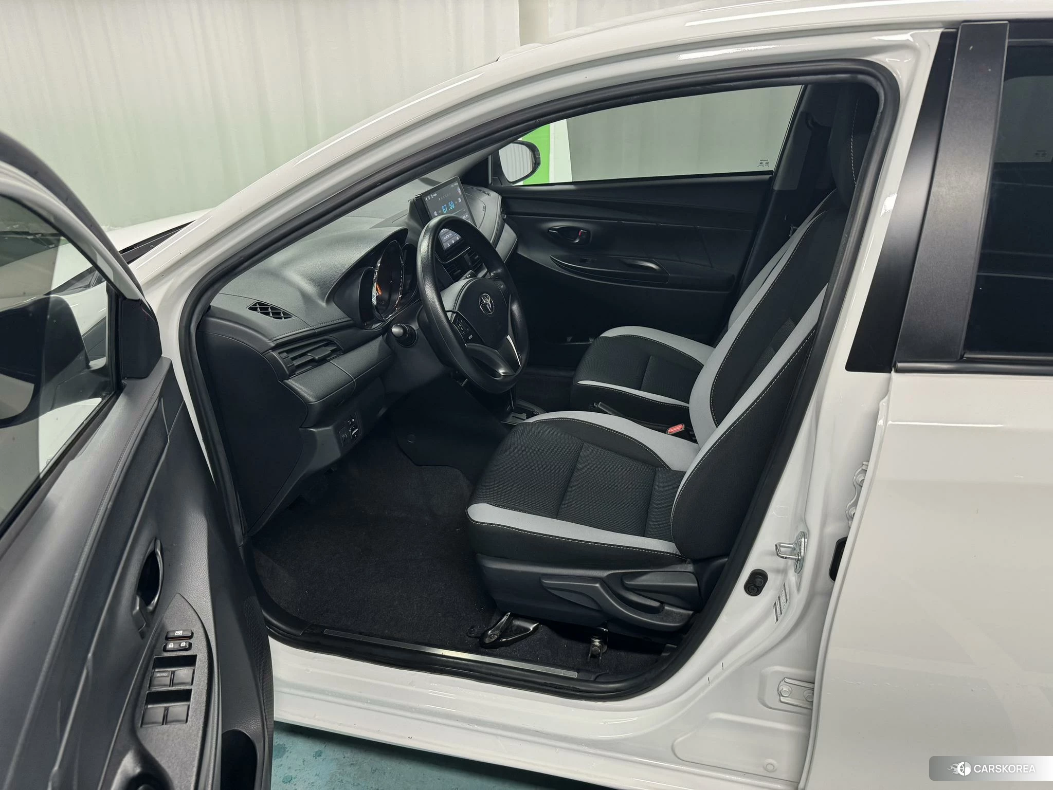 Toyota YARIS L Zhixuan id 4441284 из Китая 20