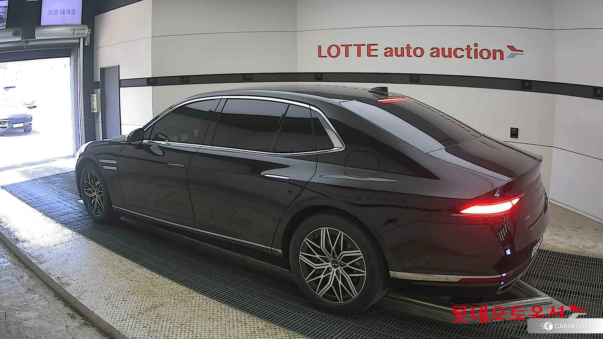 Hyundai G90 id 4296773 из Кореи 37