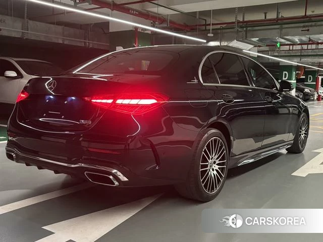 Mercedes-Benz Class C id 4314274 из Китая 17