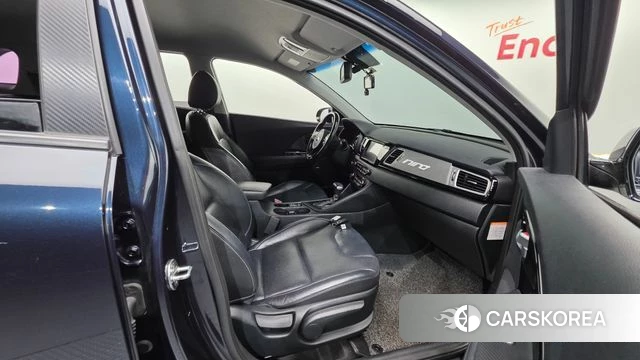 Kia Niro id 4713324 из Кореи 31