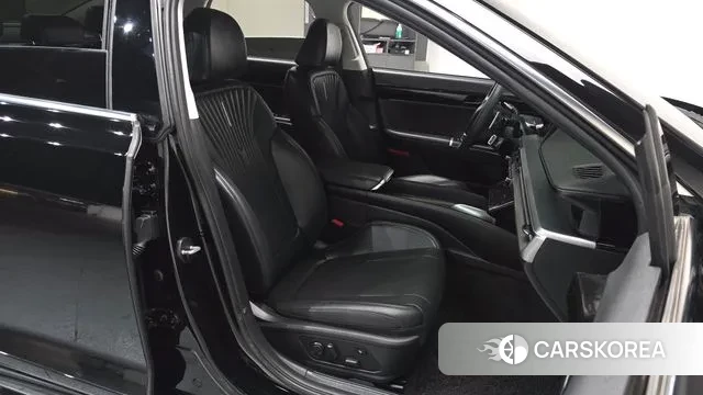 Hyundai Grandeur (GN7) id 3487056 из Кореи 20