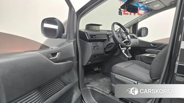Hyundai Staria id 4696799 из Кореи 31