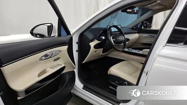 Genesis GV70 id 3788415 из Кореи 20