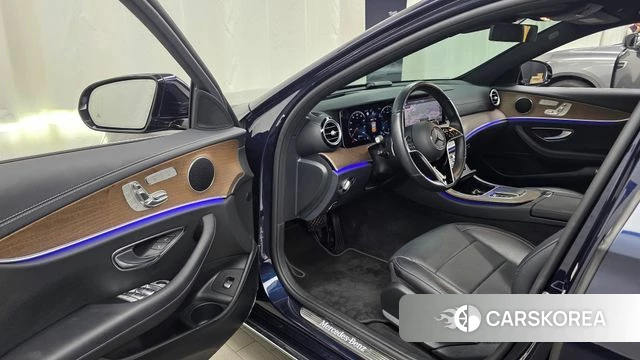 Mercedes-Benz E-Class W213 id 4614112 из Кореи 34
